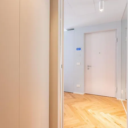 Apartment Crocetta Living By Halldis Mailand