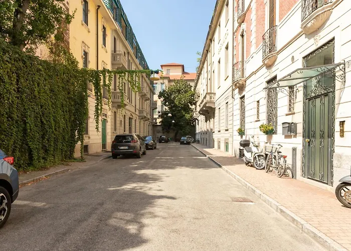 Апартаменты Crocetta Living By Halldis *